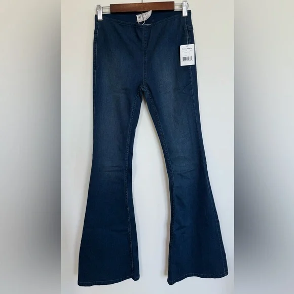 NWT Free People Penny Pull-On Flare Jeans Rich Blue Size 25 - Picture 2 of 14